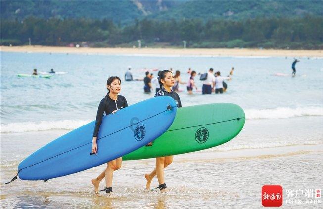 老公能查老婆银行明细吗游戏画面