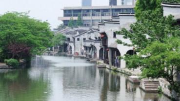 地板冒岩浆无敌版